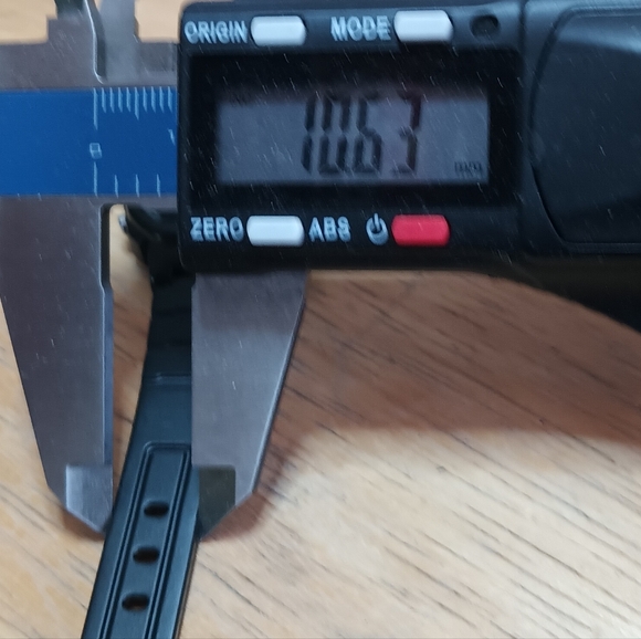 X Ladies Casio digital watch LA-20WH Black resin case SS back, new black Pu - Picture 7 of 12